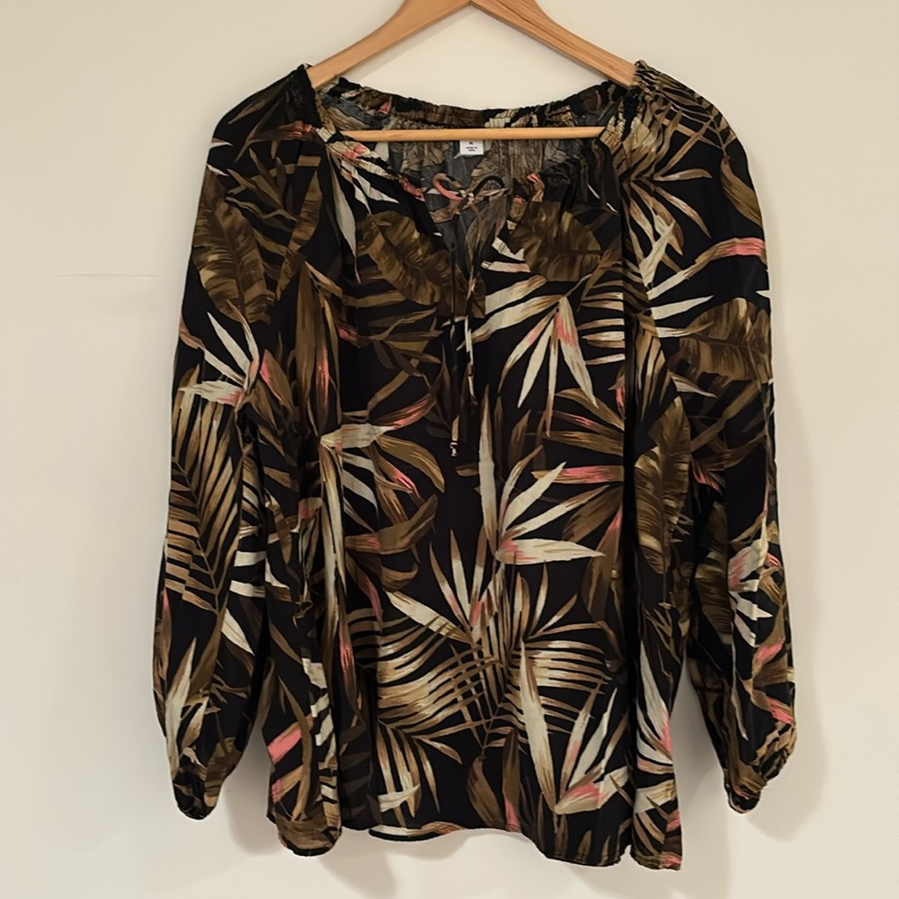 Black Tropical Print Old Navy Blouse